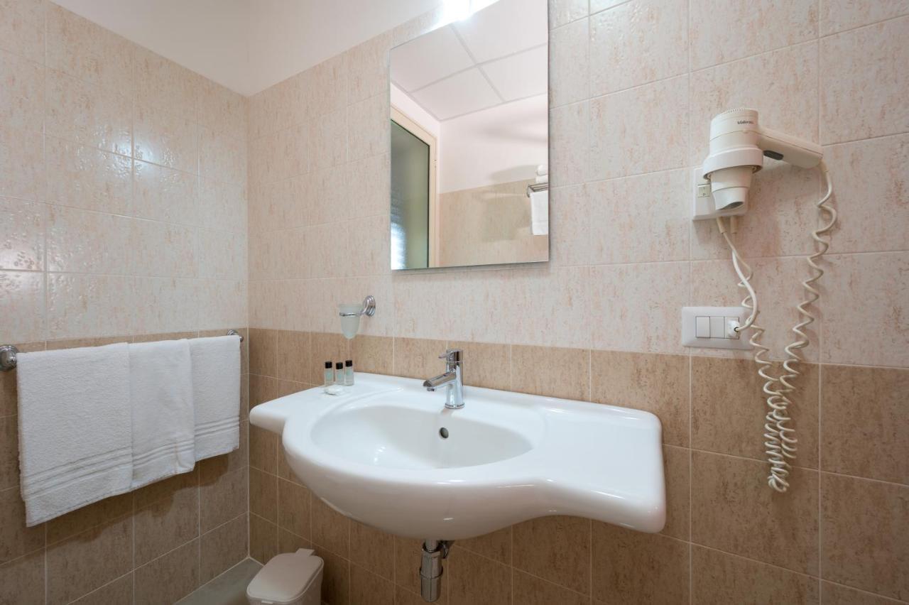 Hotel Valle Degli Ulivi Motta SantʼAnastasia